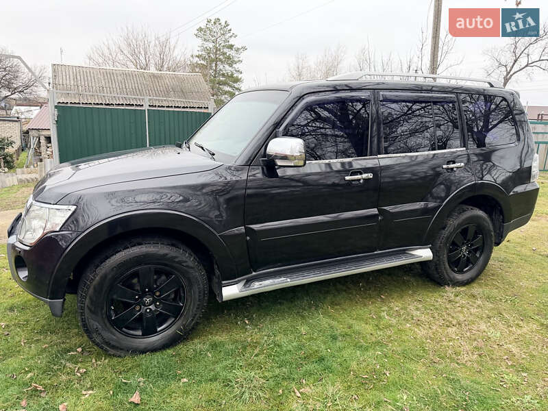 Mitsubishi Pajero Wagon 2008