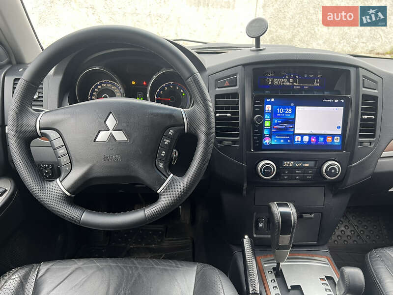 Внедорожник / Кроссовер Mitsubishi Pajero Wagon 2008 в Киеве фото 13 Внедорожник / Кроссовер Mitsubishi Pajero Wagon 2008 в Киеве