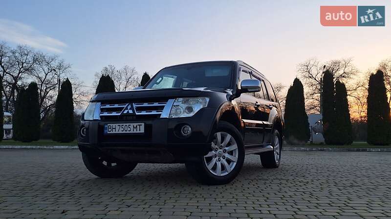 Внедорожник / Кроссовер Mitsubishi Pajero Wagon 2010 в Одессе
