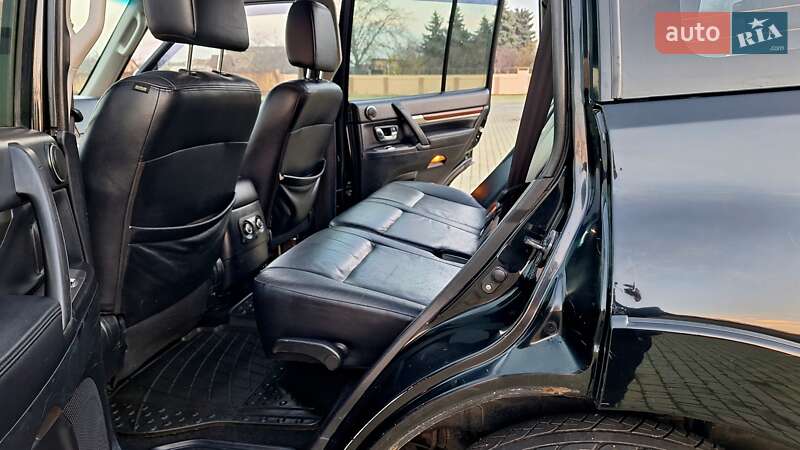 Внедорожник / Кроссовер Mitsubishi Pajero Wagon 2010 в Одессе