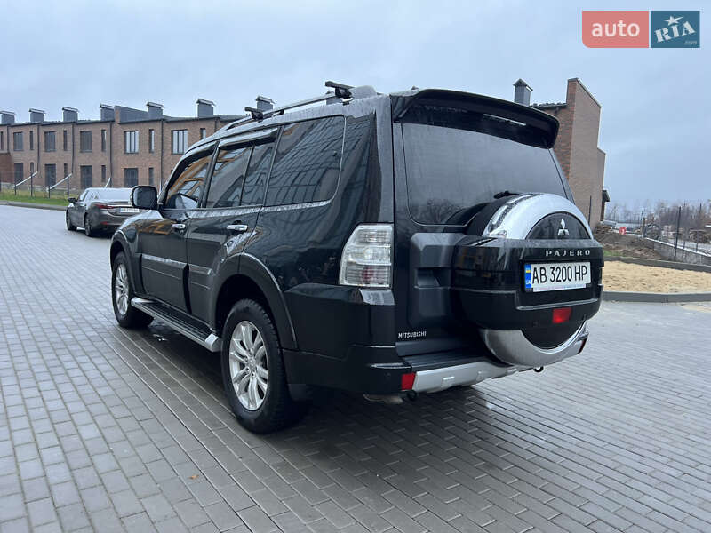 Внедорожник / Кроссовер Mitsubishi Pajero Wagon 2012 в Виннице