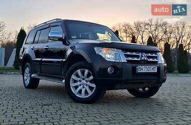 Внедорожник / Кроссовер Mitsubishi Pajero Wagon 2010 в Одессе