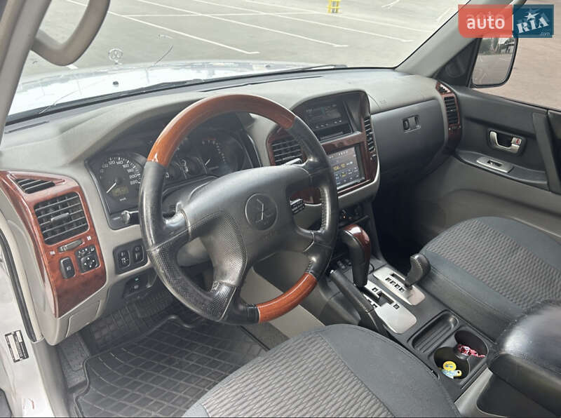 Позашляховик / Кросовер Mitsubishi Pajero Wagon 2003 в Черкасах фото 11 Позашляховик / Кросовер Mitsubishi Pajero Wagon 2003 в Черкасах