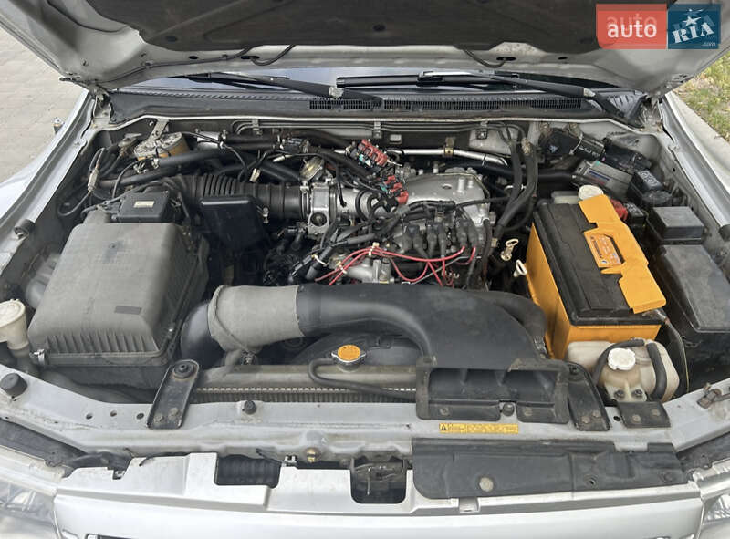 Позашляховик / Кросовер Mitsubishi Pajero Wagon 2003 в Черкасах фото 16 Позашляховик / Кросовер Mitsubishi Pajero Wagon 2003 в Черкасах