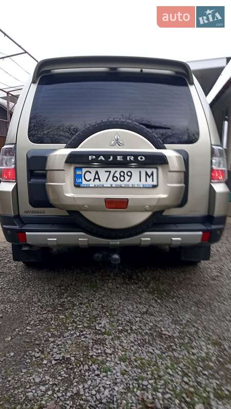 Внедорожник / Кроссовер Mitsubishi Pajero Wagon 2008 в Черновцах фото 2 Внедорожник / Кроссовер Mitsubishi Pajero Wagon 2008 в Черновцах