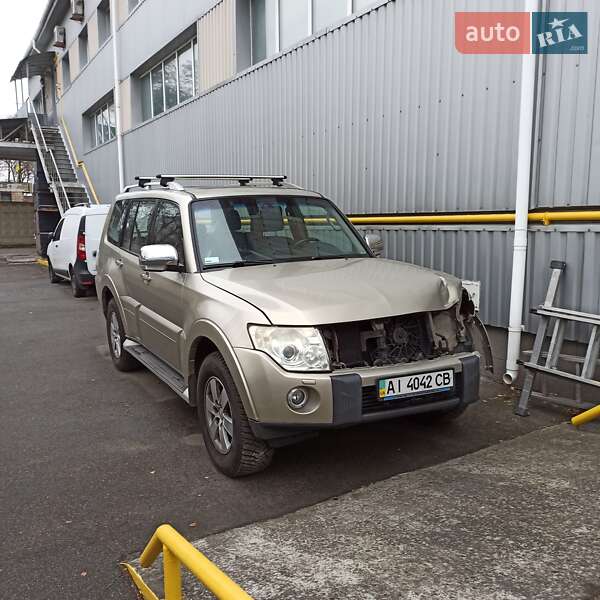 Mitsubishi Pajero Wagon 2008