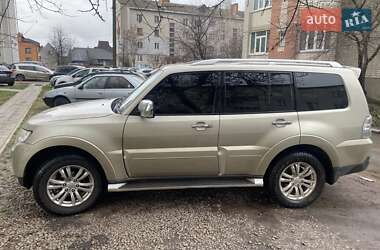 Позашляховик / Кросовер Mitsubishi Pajero Wagon 2008 в Чернігові