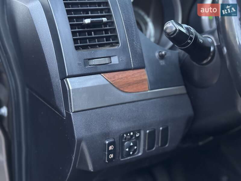 Внедорожник / Кроссовер Mitsubishi Pajero Wagon 2010 в Сарнах