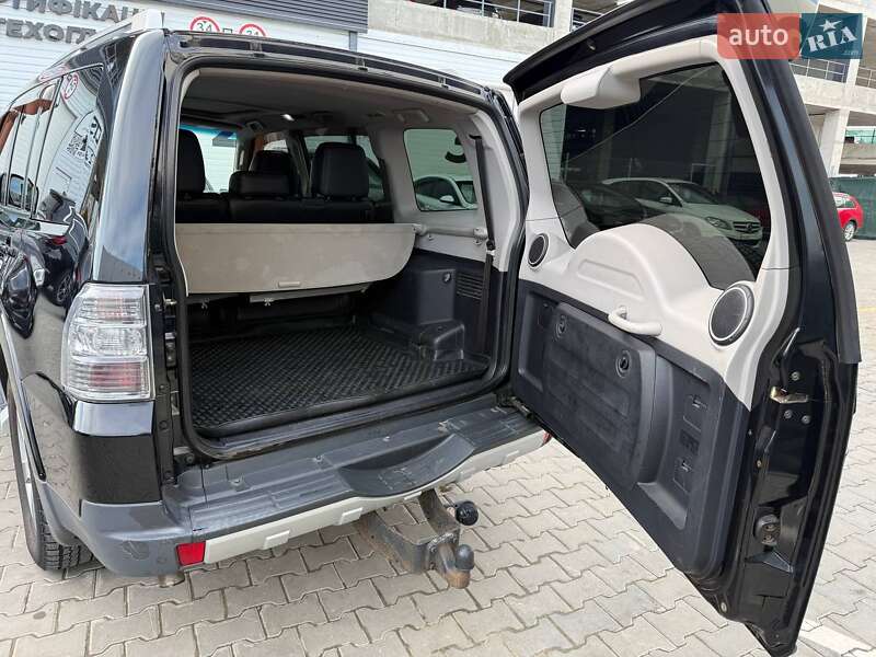 Внедорожник / Кроссовер Mitsubishi Pajero Wagon 2007 в Одессе фото 14 Внедорожник / Кроссовер Mitsubishi Pajero Wagon 2007 в Одессе