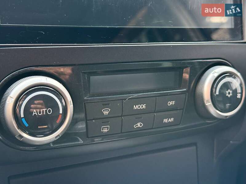 Внедорожник / Кроссовер Mitsubishi Pajero Wagon 2007 в Одессе фото 28 Внедорожник / Кроссовер Mitsubishi Pajero Wagon 2007 в Одессе