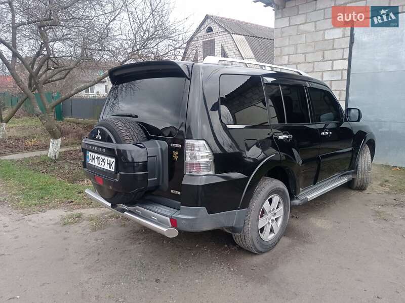 Внедорожник / Кроссовер Mitsubishi Pajero Wagon 2008 в Бердичеве