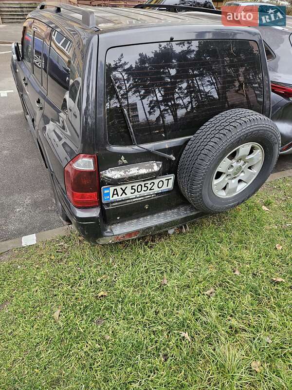 Внедорожник / Кроссовер Mitsubishi Pajero Wagon 2004 в Украинке фото 3 Внедорожник / Кроссовер Mitsubishi Pajero Wagon 2004 в Украинке