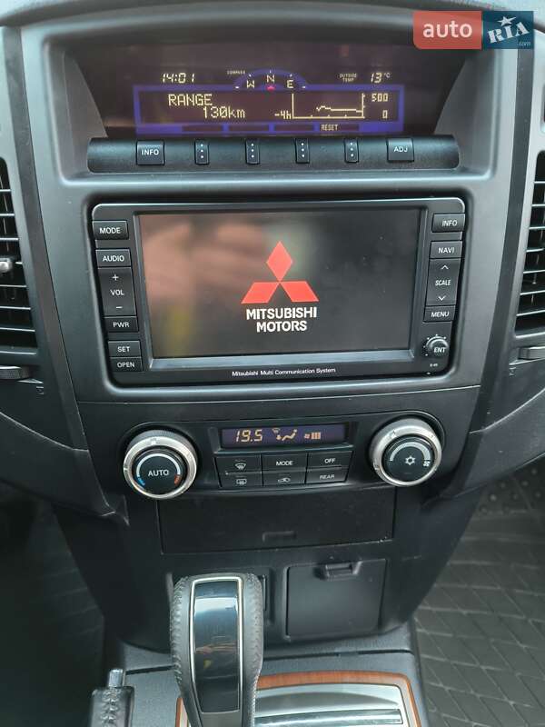 Внедорожник / Кроссовер Mitsubishi Pajero Wagon 2008 в Киеве