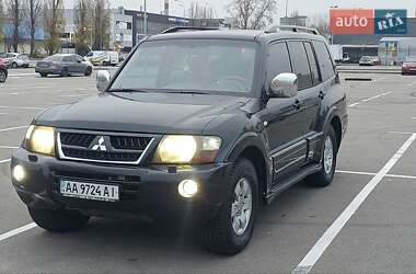 Позашляховик / Кросовер Mitsubishi Pajero Wagon 2006 в Києві