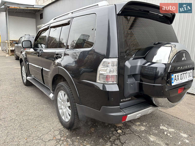 Позашляховик / Кросовер Mitsubishi Pajero Wagon 2007 в Харкові фото 6 Позашляховик / Кросовер Mitsubishi Pajero Wagon 2007 в Харкові