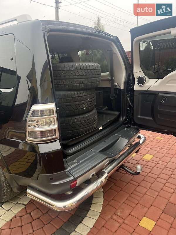 Внедорожник / Кроссовер Mitsubishi Pajero Wagon 2007 в Черновцах