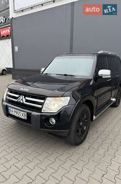 Позашляховик / Кросовер Mitsubishi Pajero Wagon 2008 в Києві