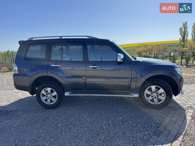 Внедорожник / Кроссовер Mitsubishi Pajero Wagon 2008 в Южном фото 7 Внедорожник / Кроссовер Mitsubishi Pajero Wagon 2008 в Южном