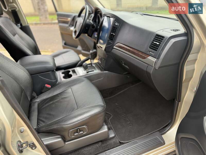 Внедорожник / Кроссовер Mitsubishi Pajero Wagon 2013 в Одессе фото 26 Внедорожник / Кроссовер Mitsubishi Pajero Wagon 2013 в Одессе