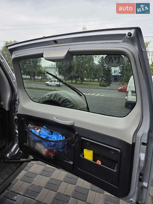 Позашляховик / Кросовер Mitsubishi Pajero Wagon 2007 в Хмельницькому фото 26 Позашляховик / Кросовер Mitsubishi Pajero Wagon 2007 в Хмельницькому