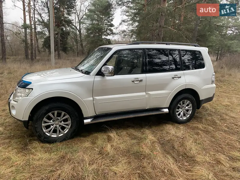 Mitsubishi Pajero Wagon 2007 VIN JMYLYV97W7J719670 фото оголошення 10 з 43