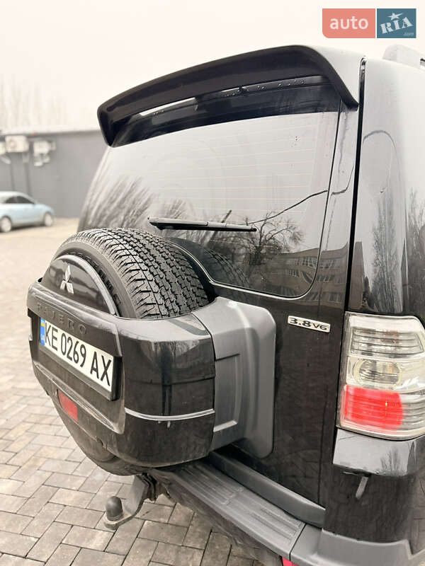 Позашляховик / Кросовер Mitsubishi Pajero Wagon 2008 в Кривому Розі