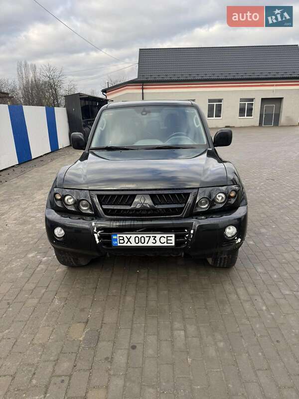 Mitsubishi Pajero Wagon 2003