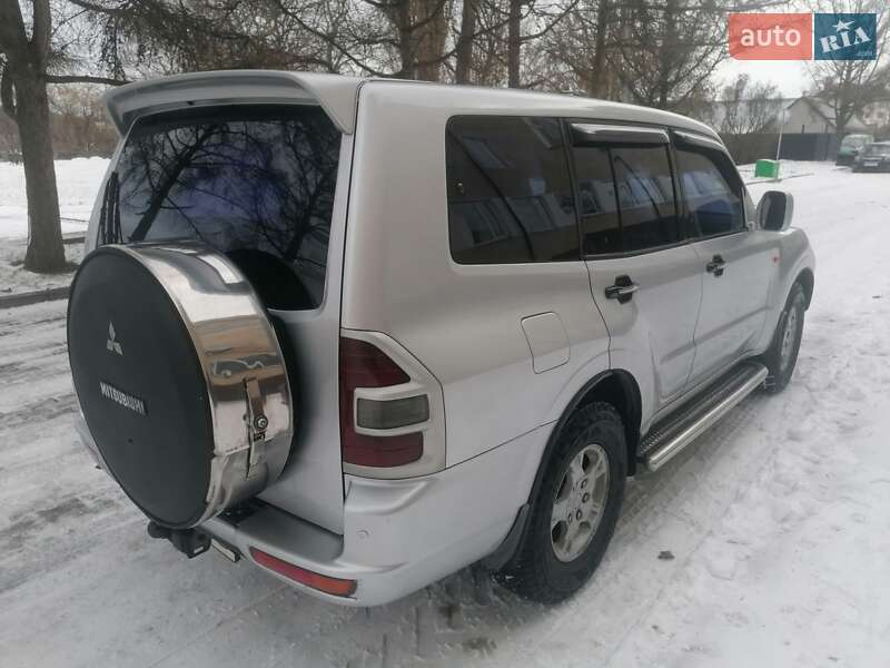 Позашляховик / Кросовер Mitsubishi Pajero Wagon 2000 в Звягелі фото 6 Позашляховик / Кросовер Mitsubishi Pajero Wagon 2000 в Звягелі
