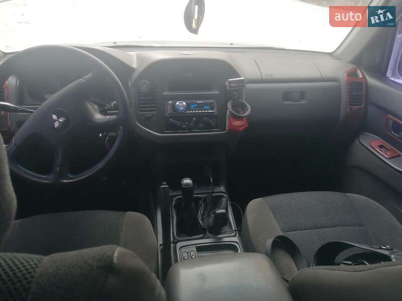 Позашляховик / Кросовер Mitsubishi Pajero Wagon 2000 в Звягелі фото 61 Позашляховик / Кросовер Mitsubishi Pajero Wagon 2000 в Звягелі