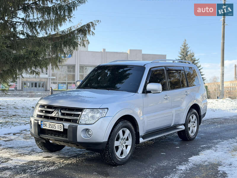 Mitsubishi Pajero Wagon 2007