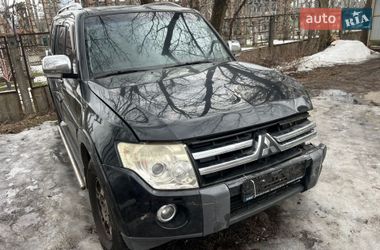 Позашляховик / Кросовер Mitsubishi Pajero Wagon 2008 в Києві