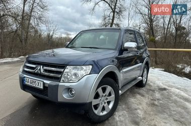 Позашляховик / Кросовер Mitsubishi Pajero Wagon 2007 в Києві