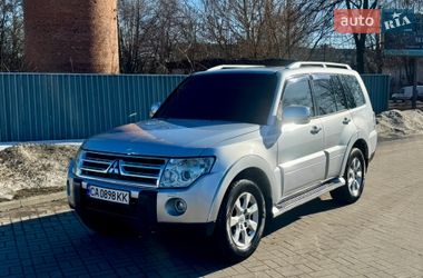 Позашляховик / Кросовер Mitsubishi Pajero Wagon 2009 в Житомирі