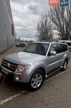Позашляховик / Кросовер Mitsubishi Pajero Wagon 2007 в Одесі