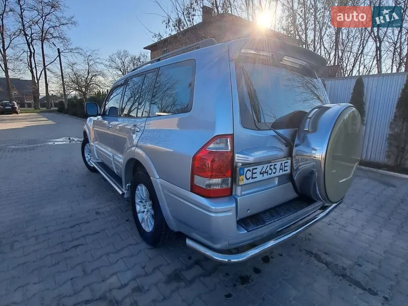Mitsubishi Pajero Wagon 2005 VIN JMYLRV73W5J707012 фото оголошення 7 з 47
