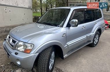 Позашляховик / Кросовер Mitsubishi Pajero Wagon 2006 в Харкові
