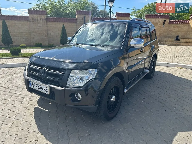 Mitsubishi Pajero Wagon