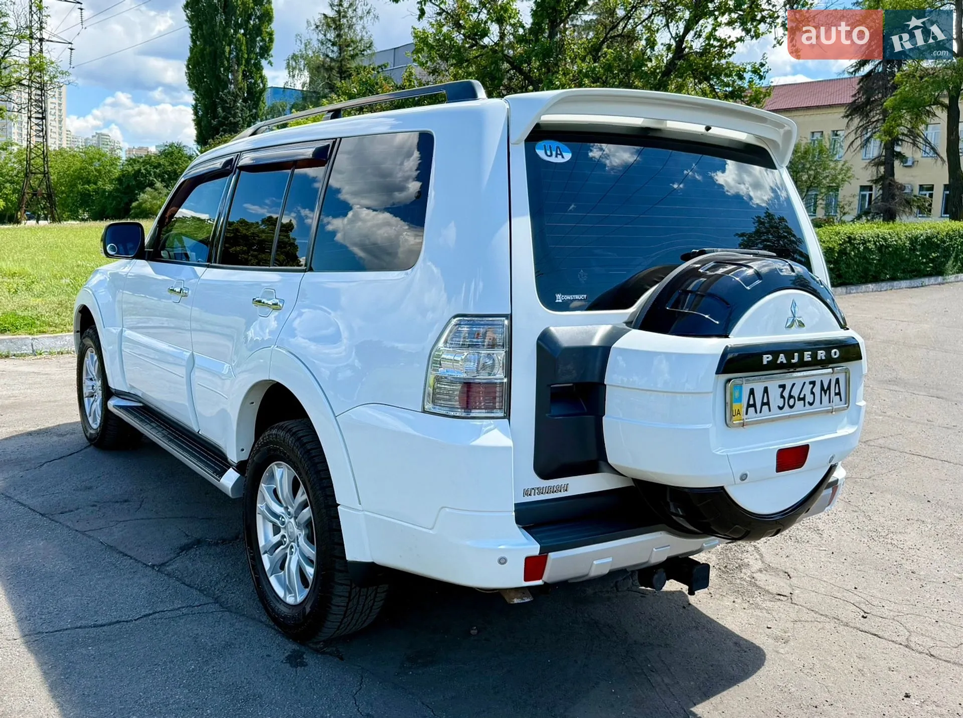 2012 Mitsubishi Pajero - мініатюра 41