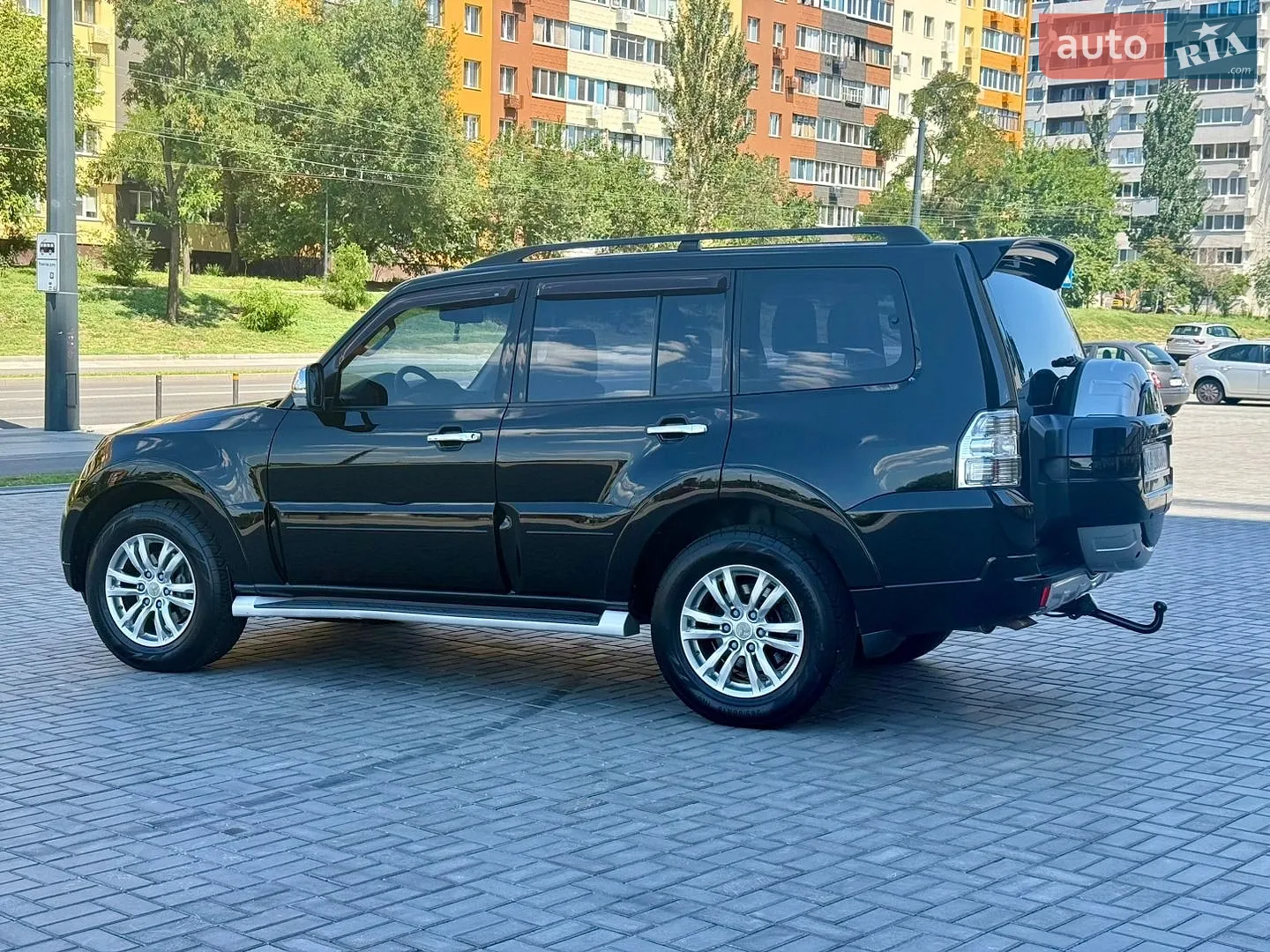 2015 Mitsubishi Pajero - мініатюра 19