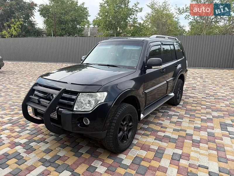 Mitsubishi Pajero Wagon