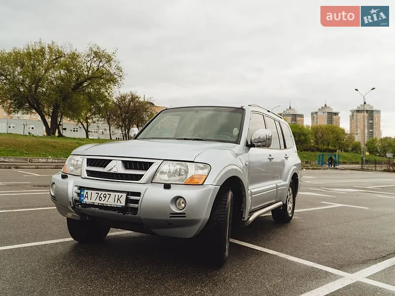 Mitsubishi Pajero Wagon