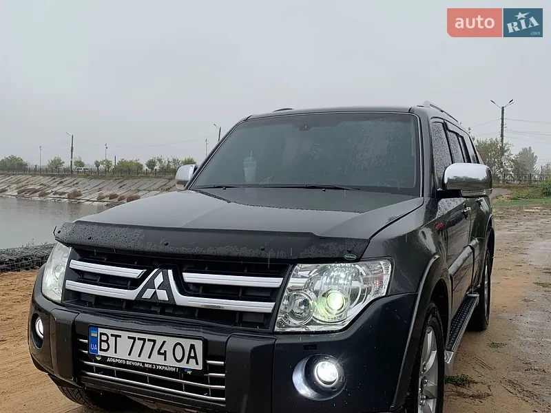 Mitsubishi Pajero Wagon