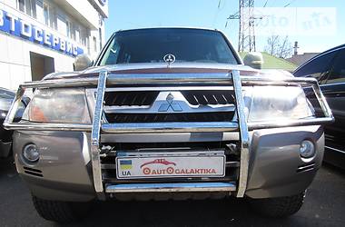 Внедорожник / Кроссовер Mitsubishi Pajero 2006 в Одессе