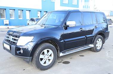 Внедорожник / Кроссовер Mitsubishi Pajero 2007 в Киеве