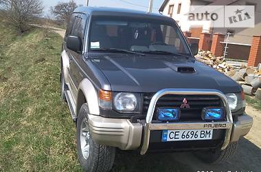 Внедорожник / Кроссовер Mitsubishi Pajero 1998 в 
