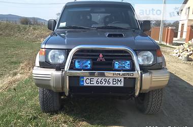Внедорожник / Кроссовер Mitsubishi Pajero 1998 в 