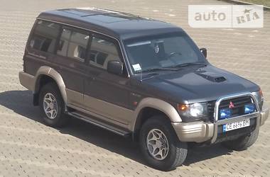 Внедорожник / Кроссовер Mitsubishi Pajero 1998 в 