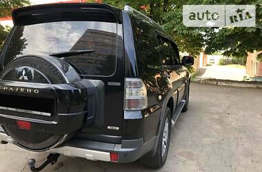 Позашляховик / Кросовер Mitsubishi Pajero 2008 в Слов'янську