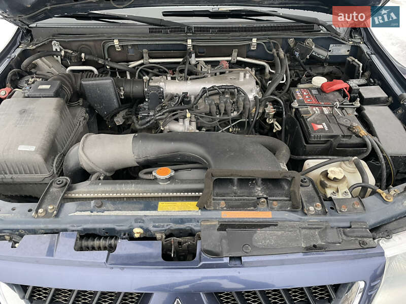 Позашляховик / Кросовер Mitsubishi Pajero 2006 в Сумах фото 37 Позашляховик / Кросовер Mitsubishi Pajero 2006 в Сумах