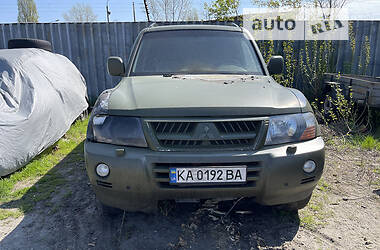 Внедорожник / Кроссовер Mitsubishi Pajero 2005 в Киеве